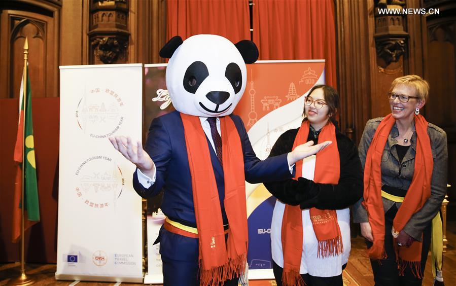 Xinhua Headlines: Europe poised to receive more Chinese tourists