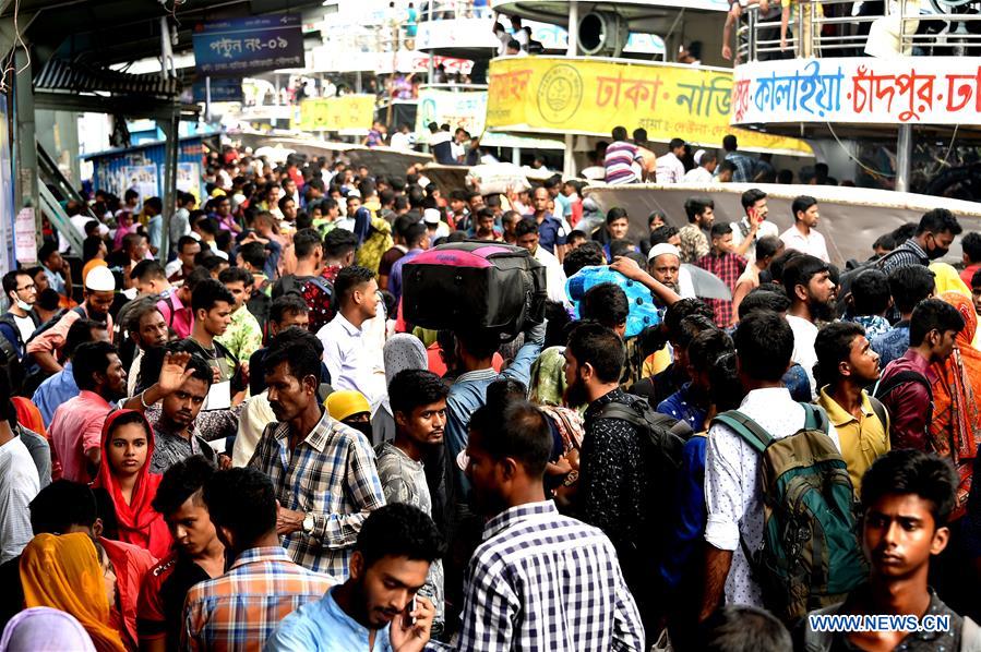 BANGLADESH-DHAKA-EID AL-ADHA-TRAVELERS