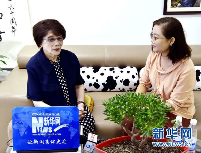 電波永不消逝，隨著時(shí)代發(fā)展傳播可能會(huì)有多種形式，年輕播音員要不忘初心，在如今優(yōu)越條件下更應(yīng)砥礪自己。