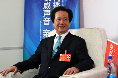 全國(guó)政協(xié)委員陳經(jīng)緯做客新華網(wǎng)、中國(guó)政府網(wǎng)兩會(huì)訪談