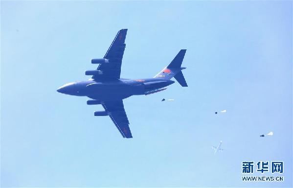 （圖文互動(dòng)）（1）空軍用&ldquo;生命線&rdquo;引領(lǐng)新時(shí)代練兵備戰(zhàn)新航跡