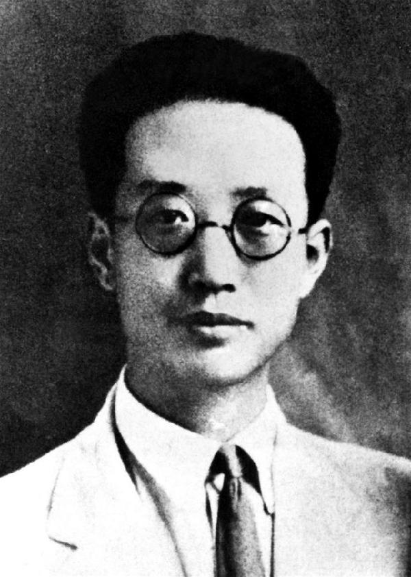（為了民族復興&middot;英雄烈士譜&middot;圖文互動）中國共產黨早期領導人之一&mdash;&mdash;瞿秋白