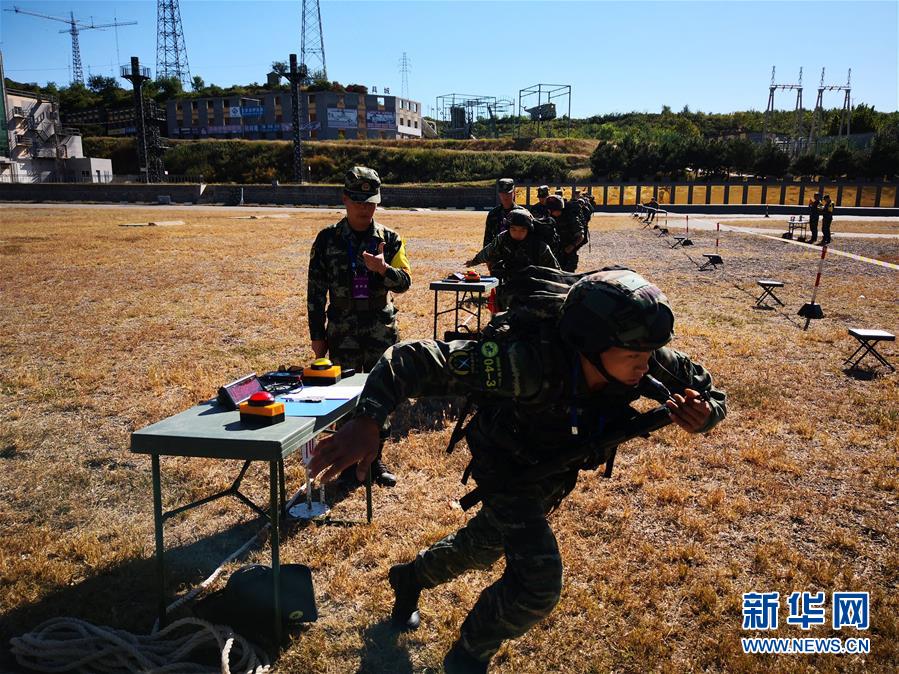 （圖文互動(dòng)）（6）一切為了實(shí)戰(zhàn)&mdash;&mdash;武警部隊(duì)&ldquo;巔峰&rdquo;特戰(zhàn)比武競(jìng)賽現(xiàn)場(chǎng)見聞
