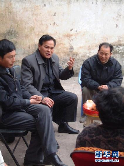 （改革先鋒風(fēng)采&middot;圖文互動）（2）&ldquo;三峽之子&rdquo;冉紹之：做事老老實實，做人堂堂正正