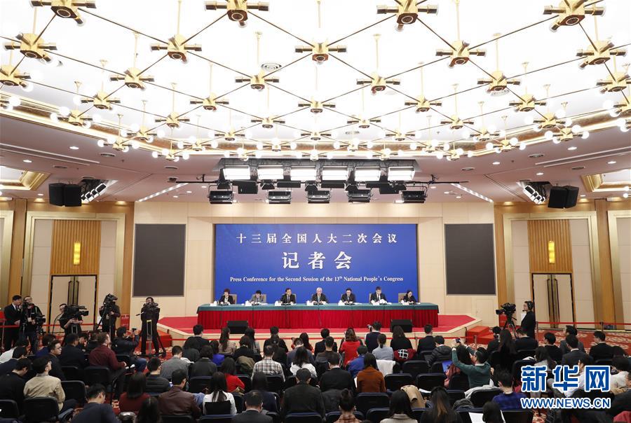 (兩會(huì)·XHDW)(1)科技部部長(zhǎng)王志剛等就“加快建設(shè)創(chuàng)新型國(guó)家”答記者問(wèn)