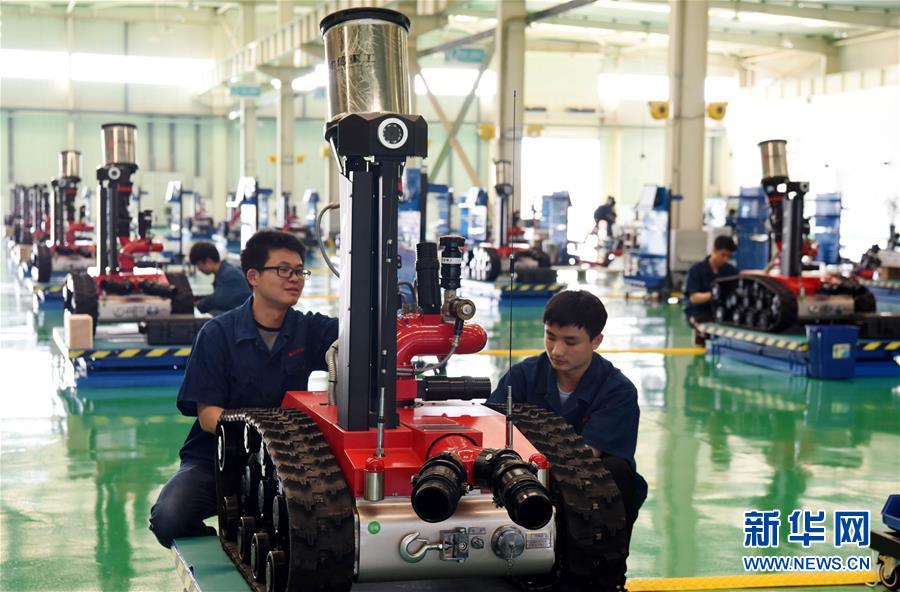 （新華全媒頭條&middot;兩會特別報道&middot;圖文互動）（3）凝聚不懈奮斗的磅礴力量&mdash;&mdash;從全國兩會看奮進(jìn)中國的奮斗姿態(tài)