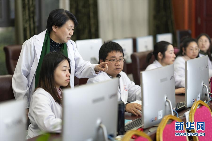 (愛國情 奮斗者·圖文互動)(2)海歸博士孫小蓉:用“蘭丁”助婦女遠(yuǎn)離宮頸癌陰影