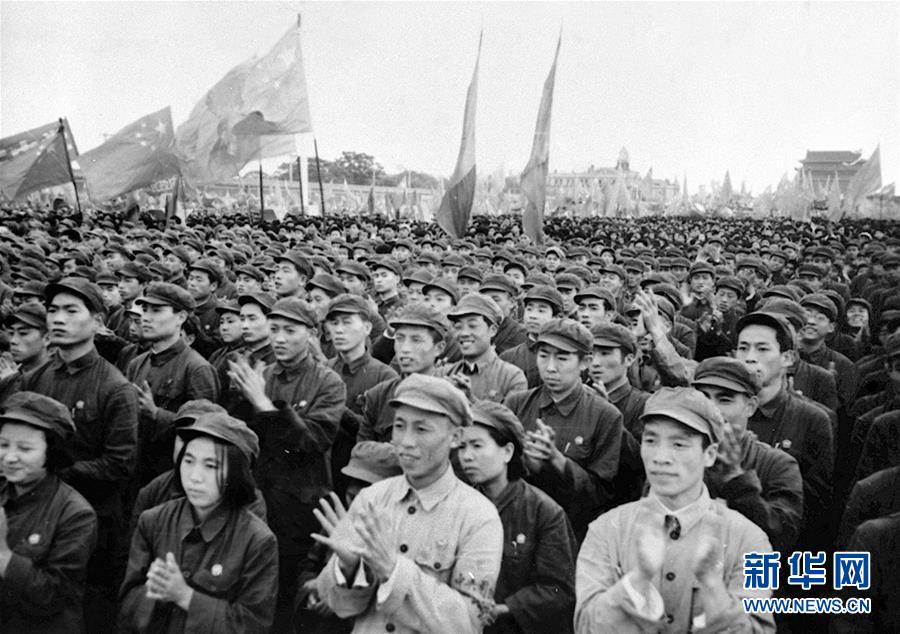 (壯麗70年·奮斗新時(shí)代——新中國(guó)崢嶸歲月·圖文互動(dòng))(2)新中國(guó)誕生