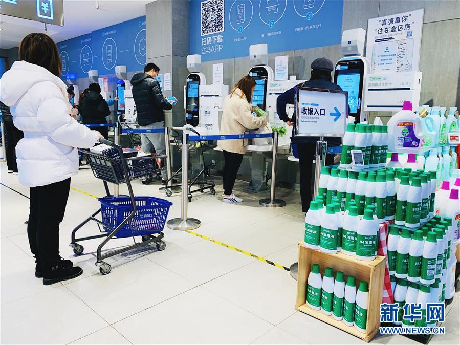 （圖文互動(dòng)）（2）吃粉擼串，商圈&ldquo;打卡&rdquo;，動(dòng)車出廠&mdash;&mdash;湖南&ldquo;標(biāo)簽&rdquo;復(fù)蘇記