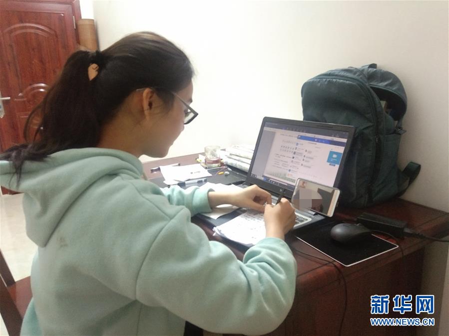 (新華網(wǎng)·圖文互動(dòng))(2)為“逆行者”后方護(hù)航,這些大學(xué)生的假期不一般