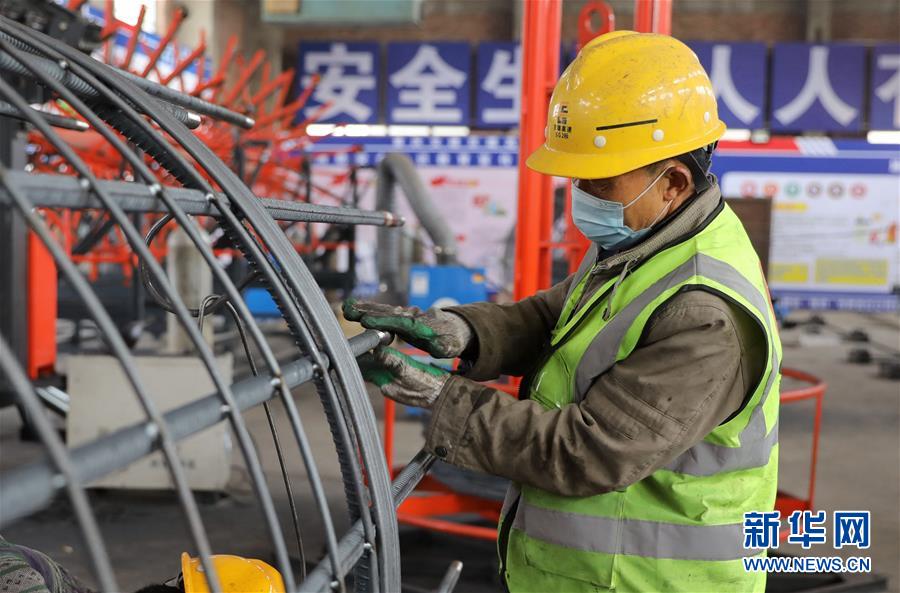 （圖文互動）（1）雄安&ldquo;動脈&rdquo;全線復(fù)工