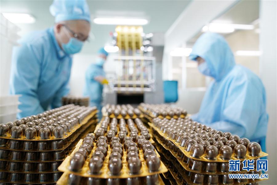 （新華全媒頭條&middot;圖文互動(dòng)）（11）春天，匯聚復(fù)蘇的力量&mdash;&mdash;寫在2020年首季中國經(jīng)濟(jì)收官之際