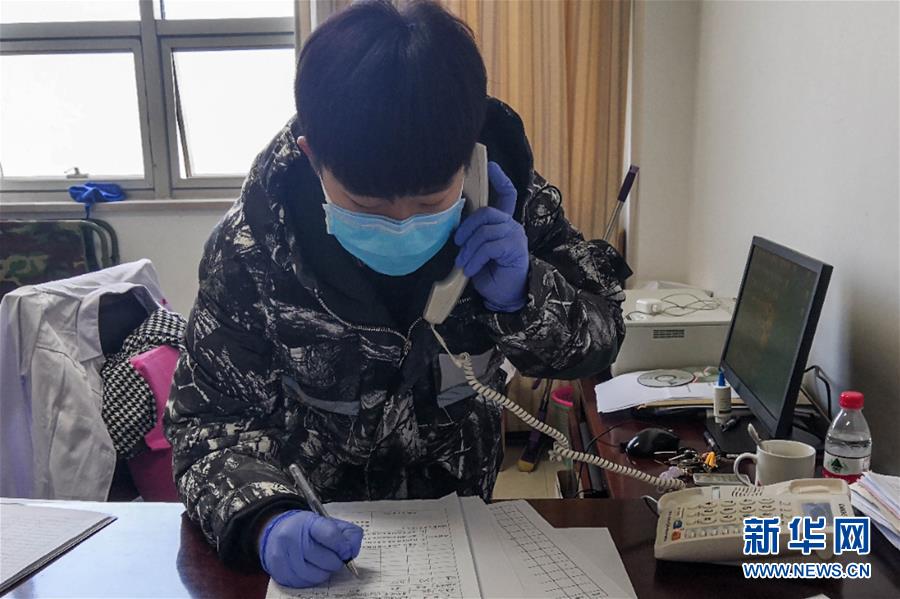 （一線抗疫群英譜&middot;圖文互動(dòng)）（2）大學(xué)生志愿者譚藝西：在武漢，我和媽媽共戰(zhàn)&ldquo;疫&rdquo;