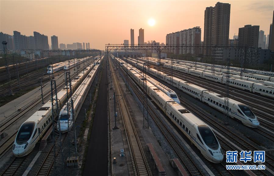 （新華全媒頭條&middot;圖文互動(dòng)）（6）武漢重啟，不負(fù)春天&mdash;&mdash;寫(xiě)在武漢&ldquo;解封&rdquo;之際