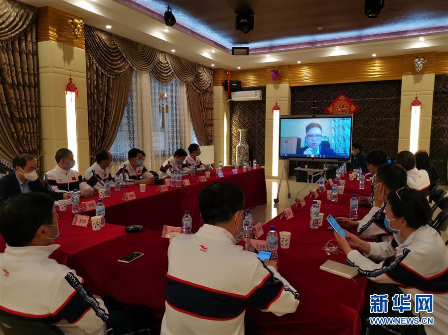 (國(guó)際疫情)(1)中國(guó)赴烏茲別克斯坦聯(lián)合工作組視頻指導(dǎo)華僑華人抗疫