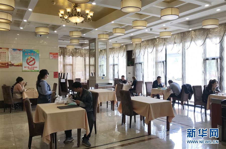 (聚焦復工復產(chǎn)·圖文互動)(1)春暖花開迎客來——天津餐飲業(yè)回暖一線直擊