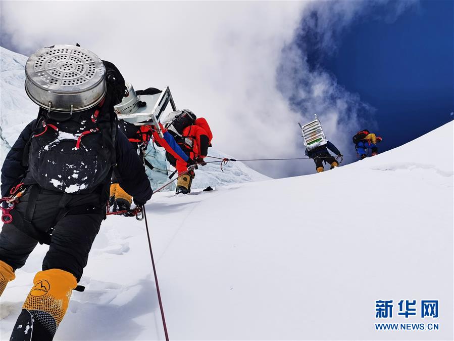 (2020珠峰高程測量)(3)珠峰好天氣 有望打通頂峰之“路”