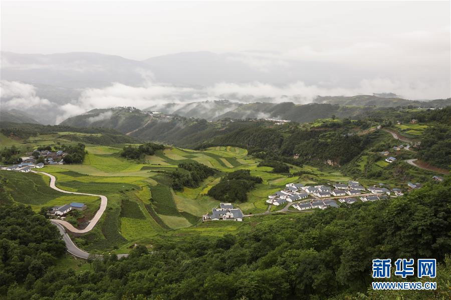 （新華全媒頭條&middot;圖文互動）（6）初心赴使命 熱血寫春秋&mdash;&mdash;記脫貧攻堅中的共產(chǎn)黨員