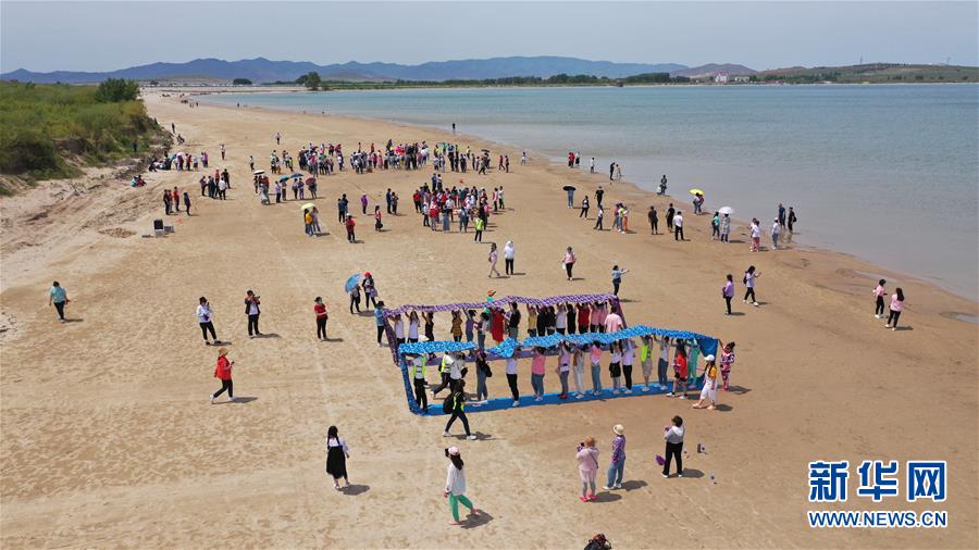 （決戰(zhàn)決勝脫貧攻堅&middot;圖文互動）（2）內(nèi)蒙古科右中旗：把準(zhǔn)發(fā)展方向 &ldquo;楓馬牛&rdquo;可相及