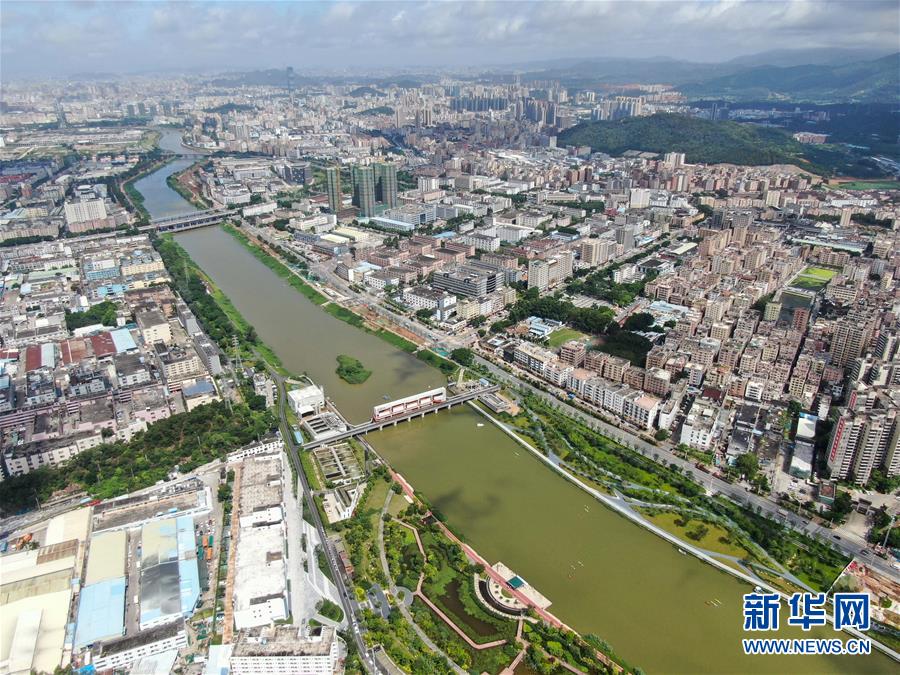 （走向我們的小康生活&middot;圖文互動）（5）從永慶坊到濕地公園：珠三角探索城市建設的&ldquo;民生新路&rdquo;