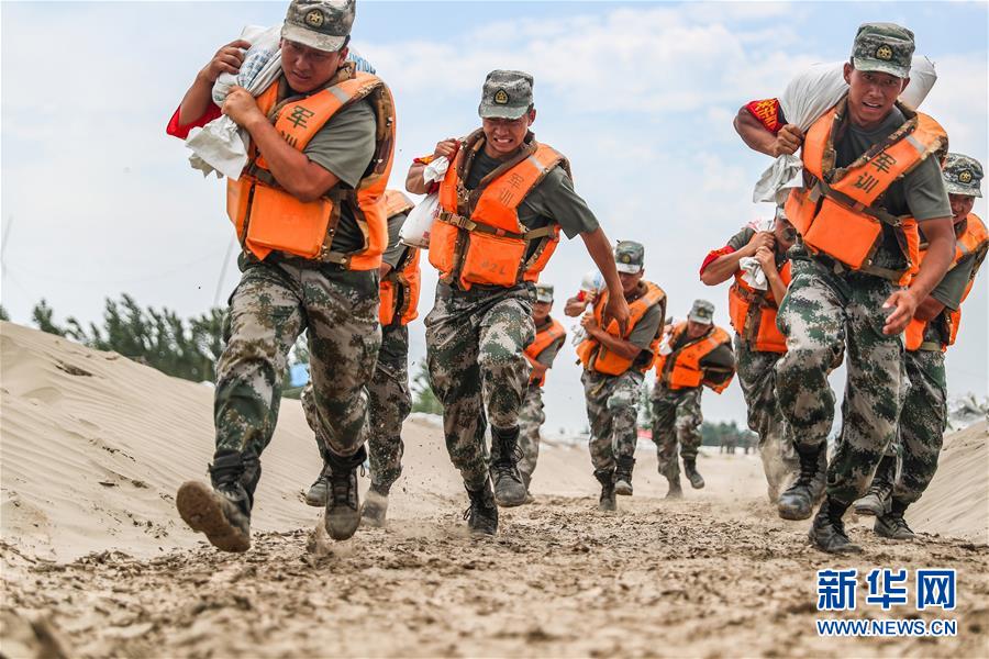 (圖文互動)(2)五十勇士戰(zhàn)江洲——陸軍第71集團軍某旅工兵連黨員突擊隊九江搶險記事
