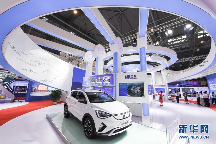 (在習(xí)近平新時(shí)代中國特色社會(huì)主義思想指引下——新時(shí)代新作為新篇章·習(xí)近平總書記關(guān)切事·圖文互動(dòng))(12)“皖”美創(chuàng)新不簡單——來自江淮大地的創(chuàng)新故事