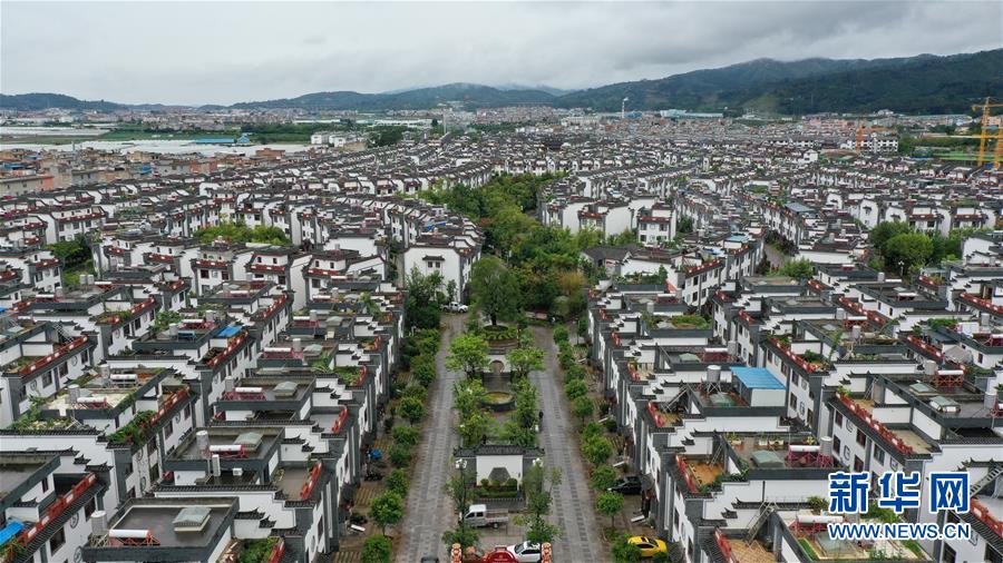 （走向我們的小康生活&middot;圖文互動）（1）&ldquo;云南第一村&rdquo;，共同富裕為什么能？