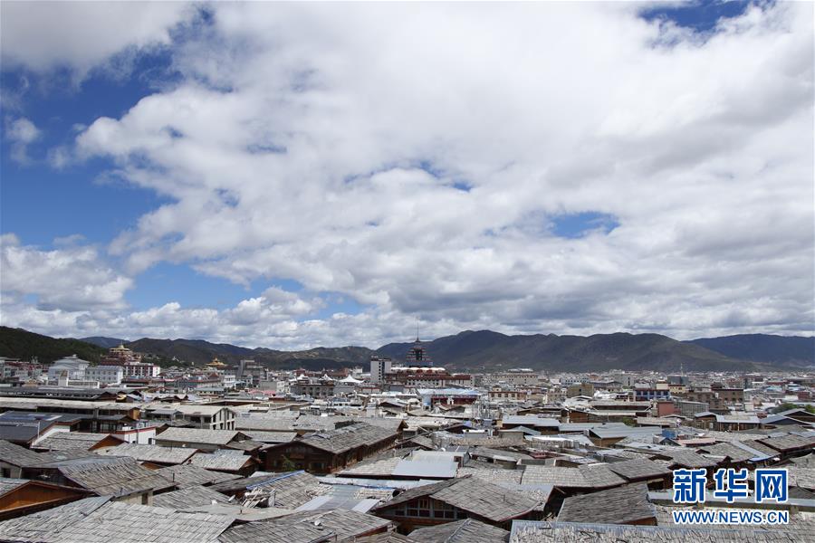 (圖文互動(dòng))(2)雪域高原盛開民族團(tuán)結(jié)之花——云南迪慶藏族自治州民族團(tuán)結(jié)進(jìn)步紀(jì)事