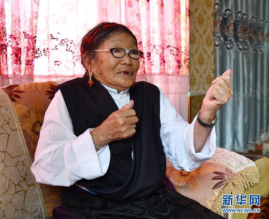（新華全媒頭條&middot;圖文互動(dòng)）（2）命運(yùn)的轉(zhuǎn)折&mdash;&mdash;寫(xiě)在四川甘孜藏族自治州建州70年之際