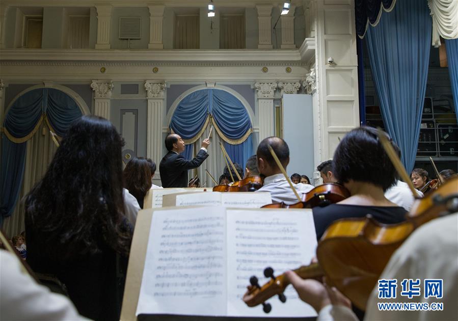 （新華全媒頭條&middot;出訪&middot;側(cè)記&middot;圖文互動(dòng)）（3）你好老朋友！開啟新時(shí)代！&mdash;&mdash;習(xí)近平主席和普京總統(tǒng)引領(lǐng)中俄全面戰(zhàn)略協(xié)作伙伴關(guān)系邁入新時(shí)代