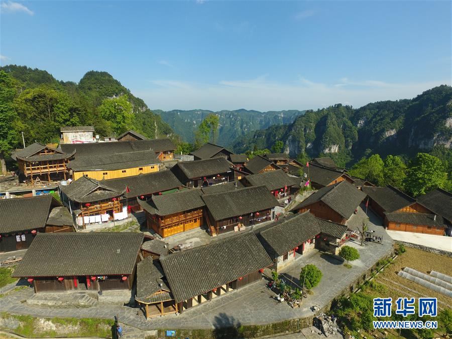（新華全媒頭條&middot;圖文互動）（6）初夏，循著總書記的腳步探訪產(chǎn)業(yè)扶貧新事