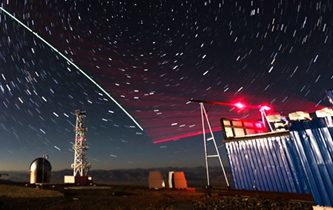 開(kāi)啟新征程　譜寫(xiě)新史詩(shī)&mdash;&mdash;以習(xí)近平同志為核心的黨中央引領(lǐng)中國(guó)特色社會(huì)主義進(jìn)入新時(shí)代