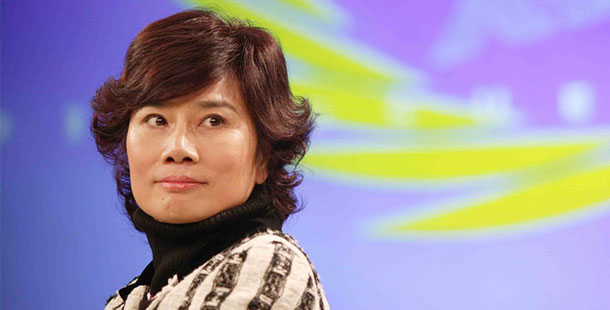 格力集團(tuán)董事長董明珠&mdash;&mdash;始終堅(jiān)持走專業(yè)化的發(fā)展道路，通過自主創(chuàng)新的核心科技，在制冷領(lǐng)域不斷謀求縱深發(fā)展；始終堅(jiān)持為用戶提供節(jié)能、環(huán)保和舒適的產(chǎn)品，不斷改變?nèi)藗兊纳罘绞?，改善人類的生存環(huán)境，創(chuàng)造真正的社會價值。