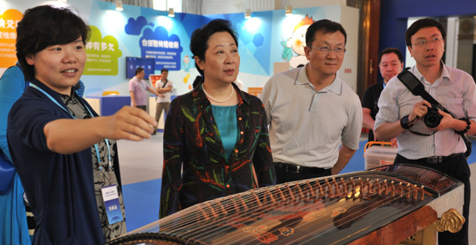 北京市市科委主任閆傲霜、副主任朱世龍檢查2015年科技周主場籌備工作