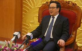 專訪：愿中國(guó)人民在中共領(lǐng)導(dǎo)下取得更多成就&mdash;&mdash;訪越共中央委員、中央對(duì)外部部長(zhǎng)黃平君