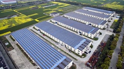 &ldquo;勞模&rdquo;臺(tái)商吳國瑞：人生像首歌，用心唱才會(huì)動(dòng)聽