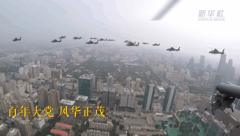 獨(dú)家視角！空中梯隊(duì)飛過天安門