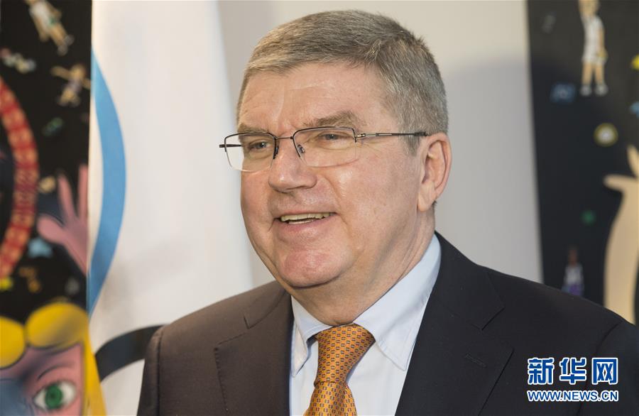 (體育)(1)國際奧委會(huì)主席巴赫向中國人民拜年