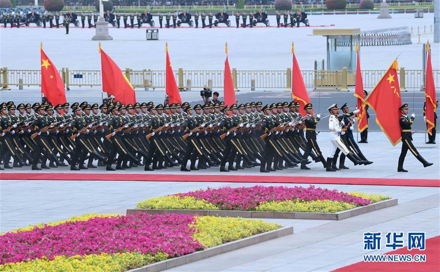 (新華全媒頭條·圖文互動)(4)順應(yīng)時(shí)代發(fā)展 彰顯大國形象——我國國事訪問歡迎儀式推出改革新舉措