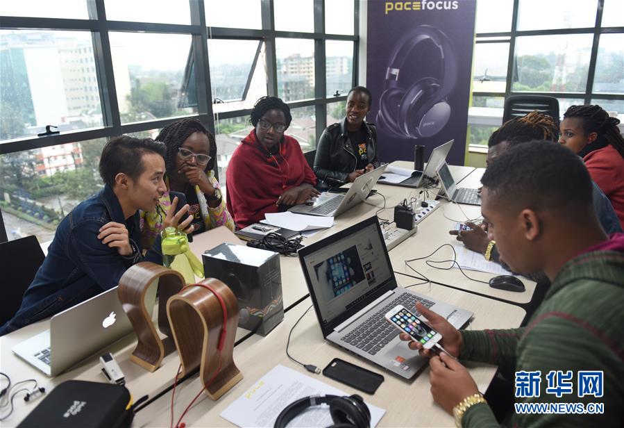 （國際&middot;中非合作論壇&middot;圖文互動）（1）他把耳機賣到肯尼亞總統(tǒng)府&mdash;&mdash;記在非洲當創(chuàng)客的中國青年劉鵬