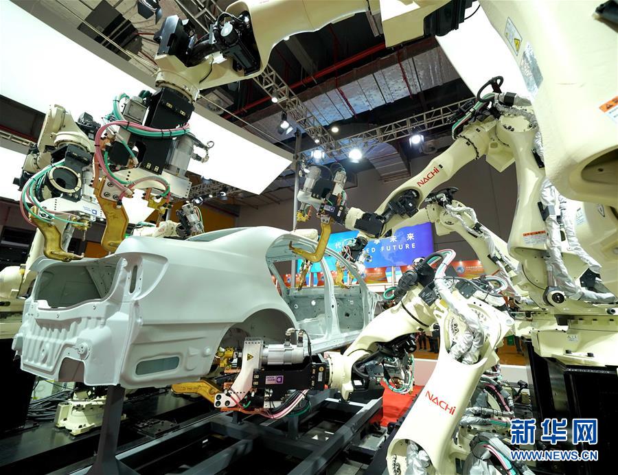 (新華全媒頭條·圖文互動(dòng))(2)共享中國機(jī)遇 共創(chuàng)美好未來——聆聽首屆中國國際進(jìn)口博覽會(huì)上的開放發(fā)展奏鳴曲