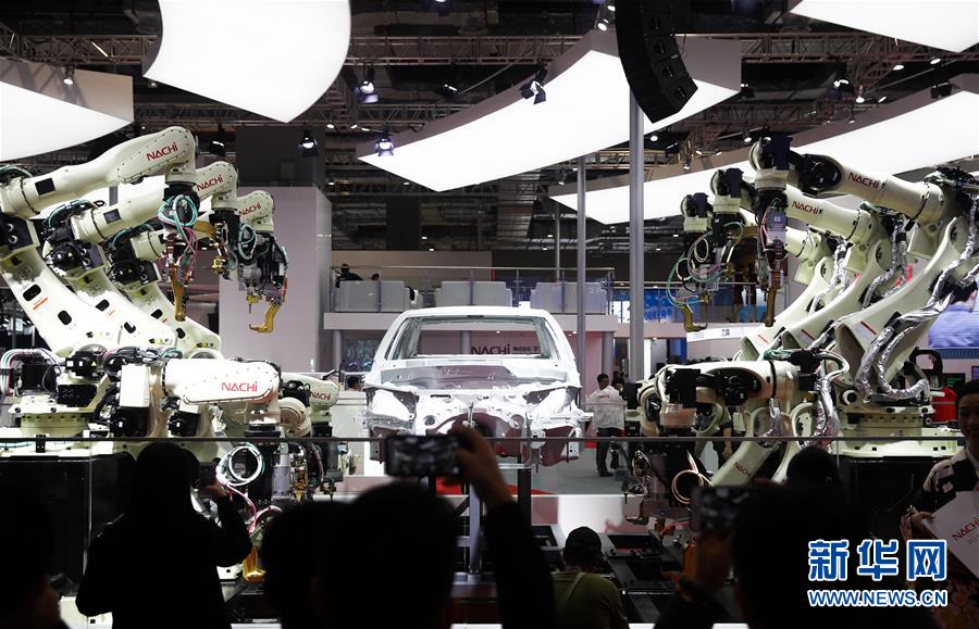 (新華全媒頭條·聚焦進(jìn)口博覽會·圖文互動)(4)在開放中匯聚強(qiáng)勁動能——從首屆進(jìn)博會觀察全球創(chuàng)新發(fā)展走向