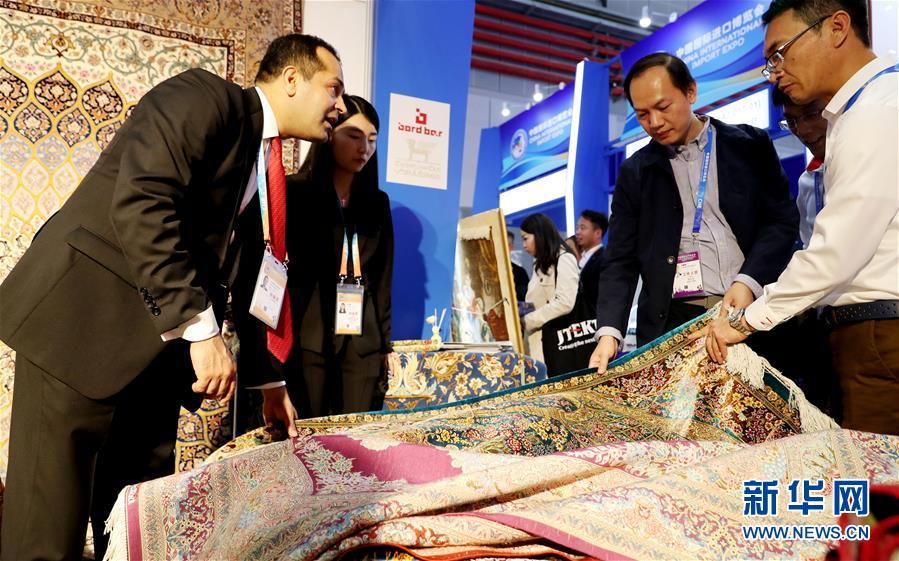 （新華全媒頭條&middot;圖文互動）（6）從進(jìn)博會到&ldquo;雙11&rdquo; 超級訂單背后蘊(yùn)藏中國動能