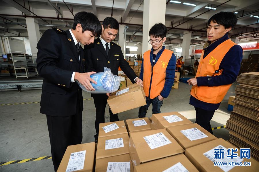 （新華全媒頭條&middot;圖文互動）（13）從進(jìn)博會到&ldquo;雙11&rdquo; 超級訂單背后蘊藏中國動能