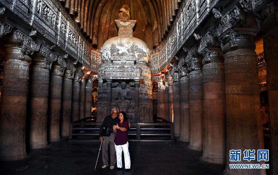 (國際)(1)走進(jìn)印度阿旃陀石窟