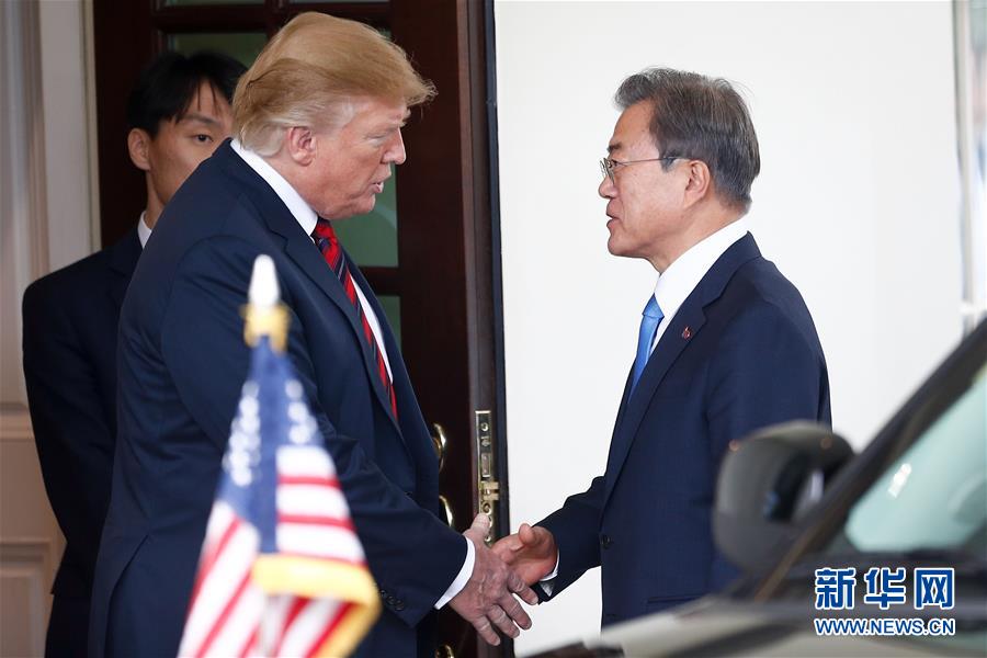 (國(guó)際)(1)美韓領(lǐng)導(dǎo)人表示將繼續(xù)推動(dòng)美朝對(duì)話