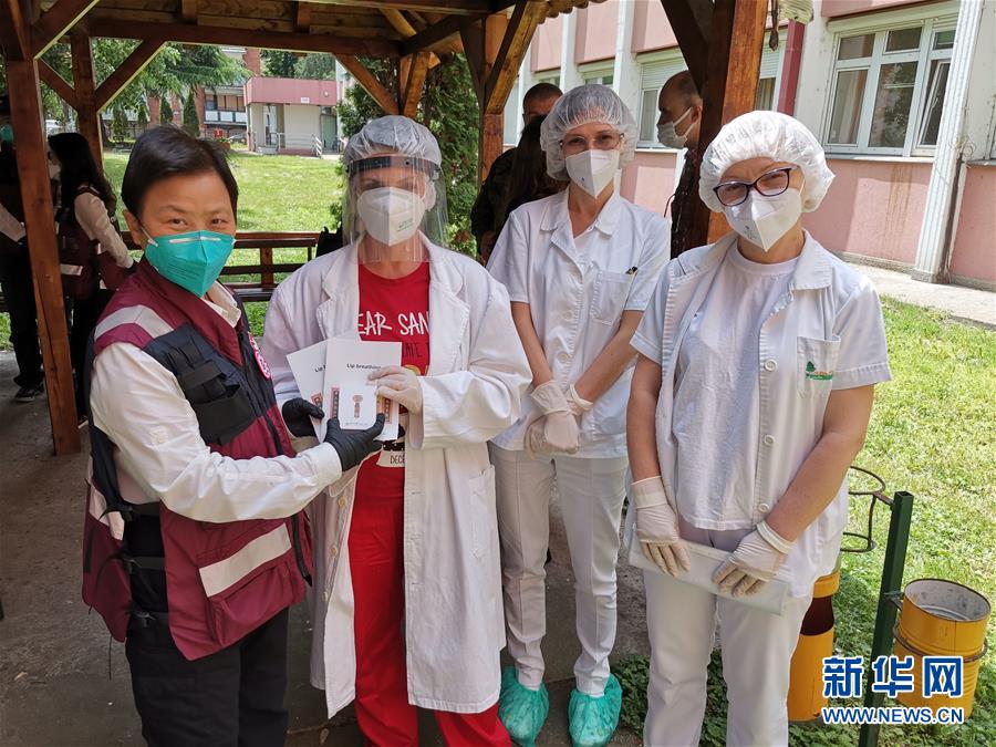 (國際疫情·圖文互動)通訊:在塞爾維亞援助抗疫中度過護(hù)士節(jié)