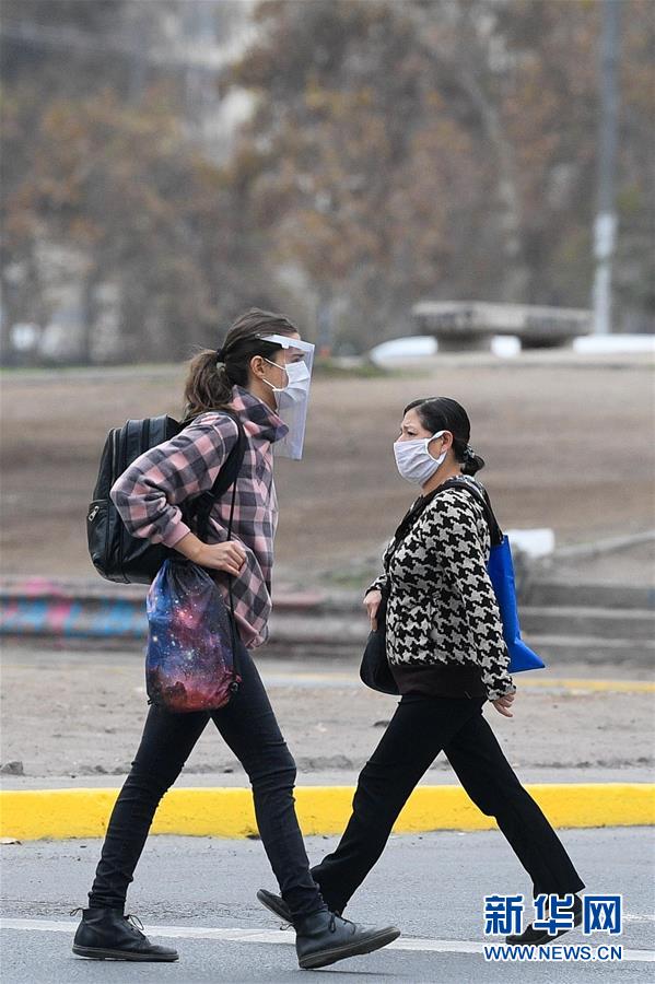 (國際疫情·圖文互動)(3)智利首都圣地亞哥因疫情嚴(yán)重將實施封城