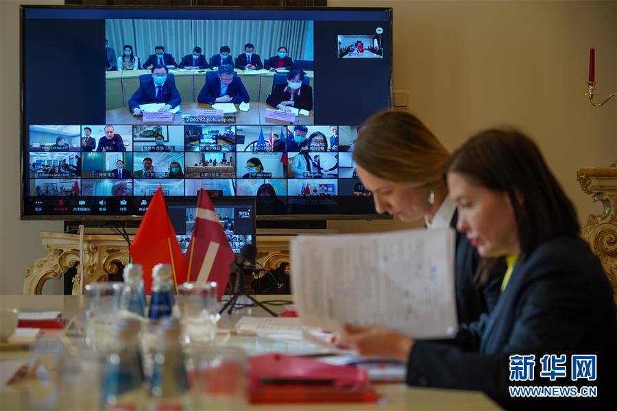 (新華全媒頭條·圖文互動)(11)世界抗疫之戰(zhàn)的啟示——寫在2020年全球新冠確診病例達(dá)2020萬之際