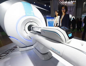 轉(zhuǎn)型秀新技 各國展商瞄準(zhǔn)進(jìn)博會(huì)大舞臺